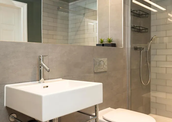 Apartament Joivy Spacious Next To West End Edynburg