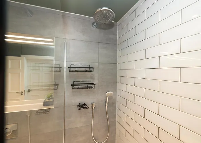 Apartament Joivy Spacious Next To West End Edynburg