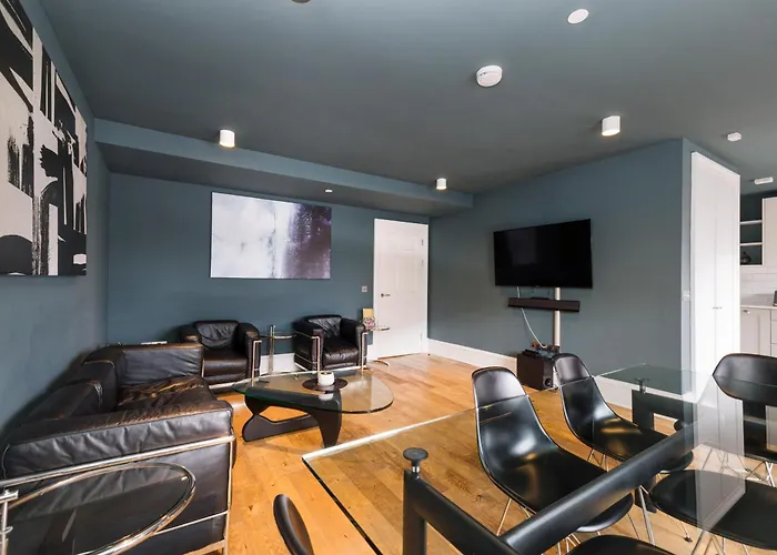 Apartament Joivy Spacious Next To West End Edynburg