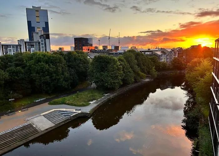 Amazing Water Of Leith View In Leith Appartamento