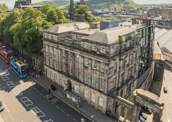 Princes Street Edinburg