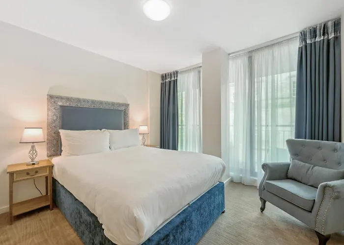 Princes Street 4* Edinburg