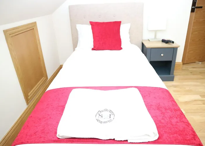 The Kew Guest house *