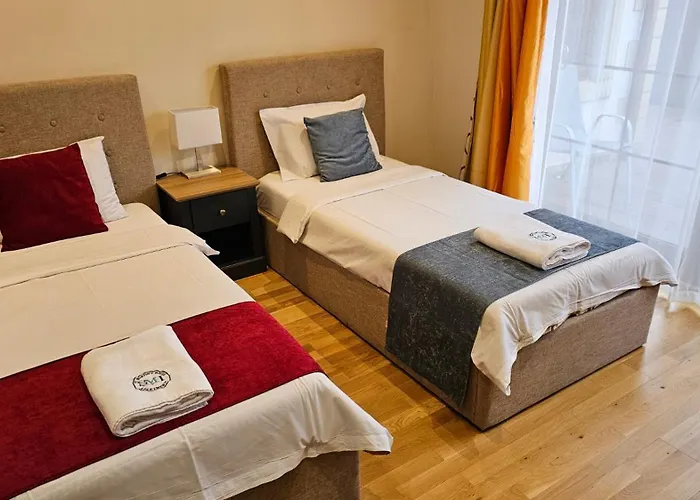 게스트하우스 The Kew *