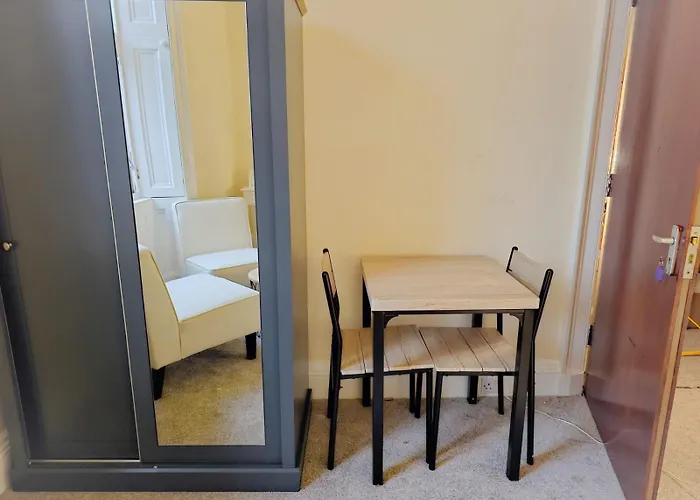 The Kew Guest house Edinburgh