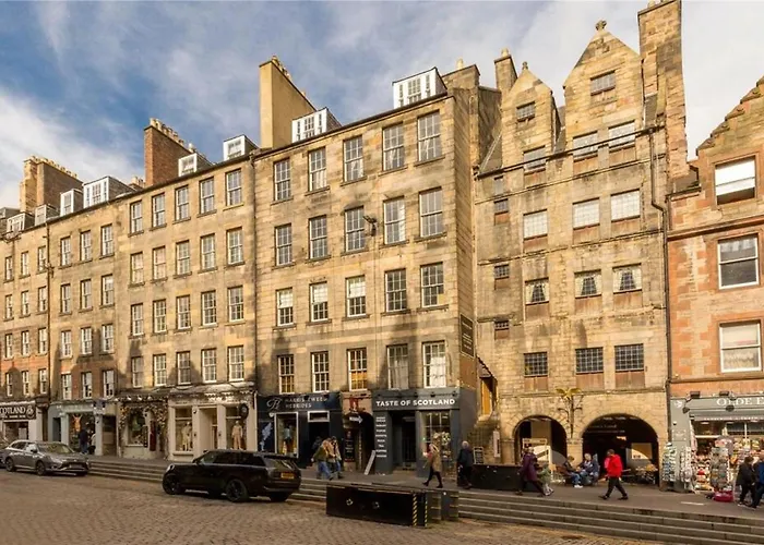 Stunning 5br Royal Mile Penthouse Lejlighed *