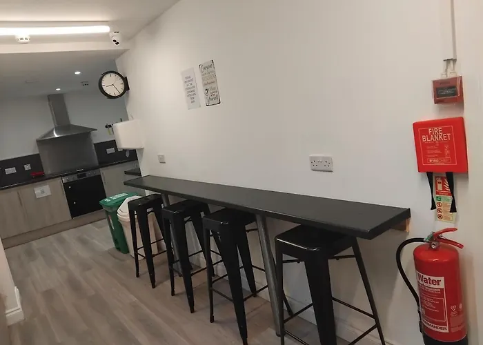 Victoria Park House بيت شباب *