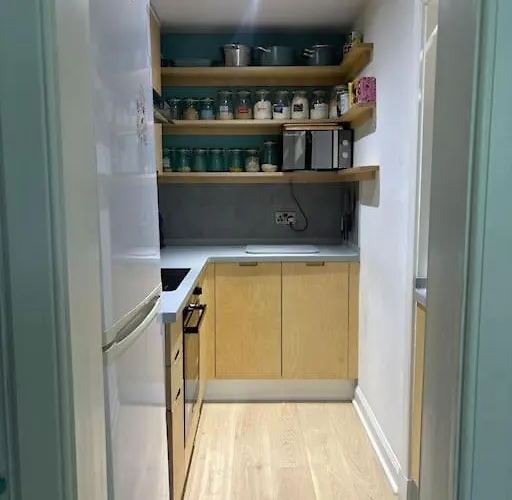 Artist Colony With Sauna And Private Garden, And Easy Walk To Centre * Edinburgh