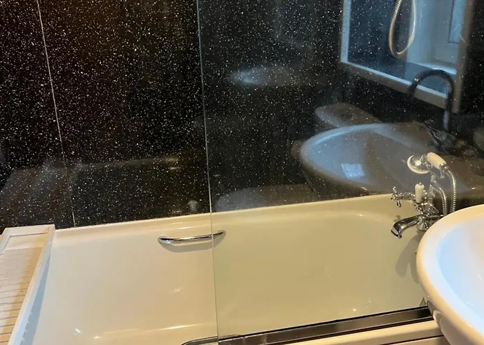 Apartment Gogarstone *