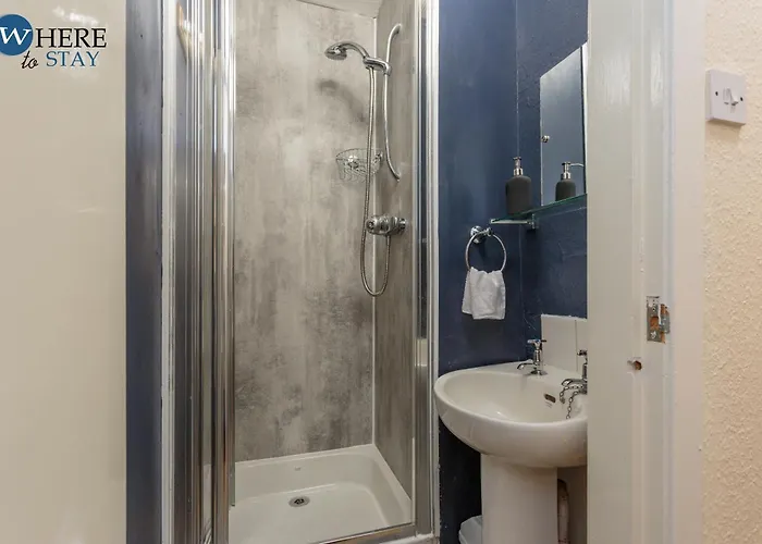 Cosy 1 Bed Flat Near City Centre * Edinburgh