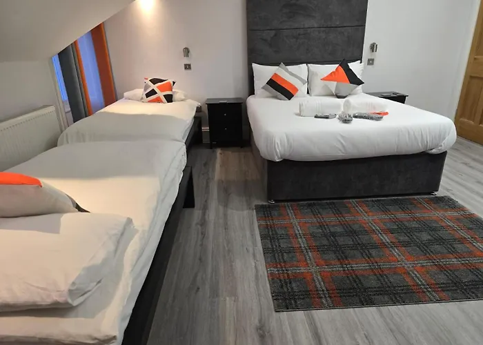 Mayfield Guest house 3*