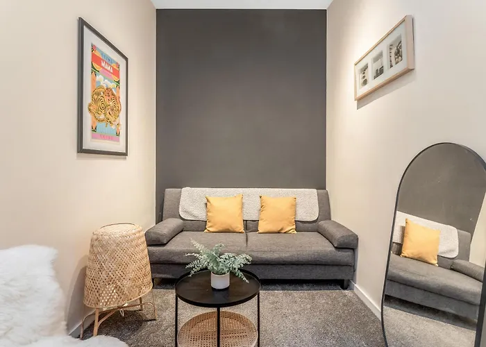 Beautiful Designer 2 Bed 2 Bath Old Town - Parking Apartament Edynburg
