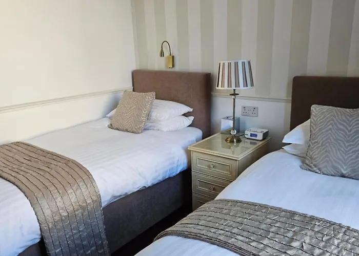 Highfield 4* Edynburg