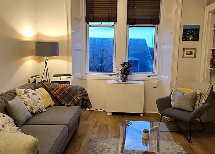 Daire Canonmills Coorie