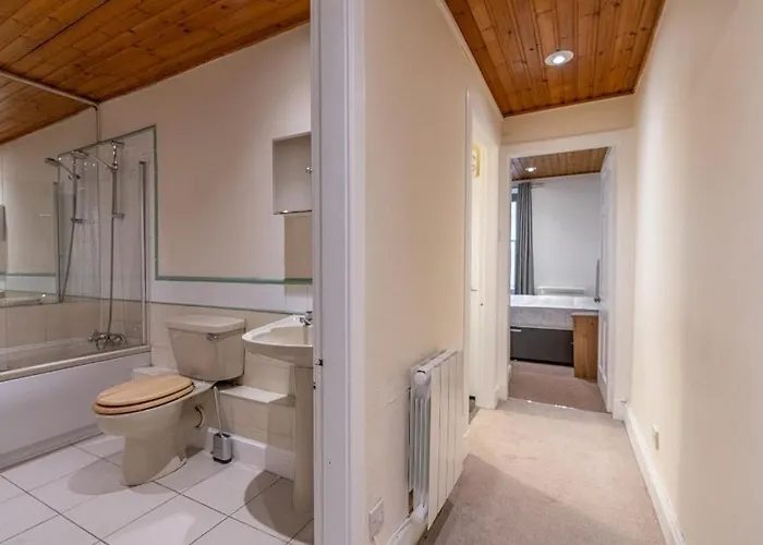 In Excellent Centre Location Apartmán *