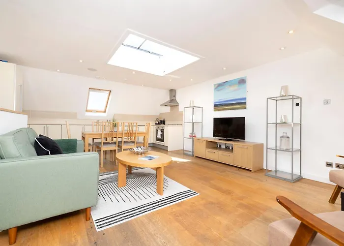Joivy Superb Flats In The Heart Of Edinburgh