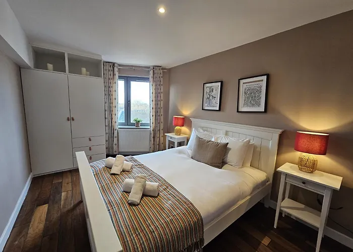 Rooftop Retreat Edinburgh