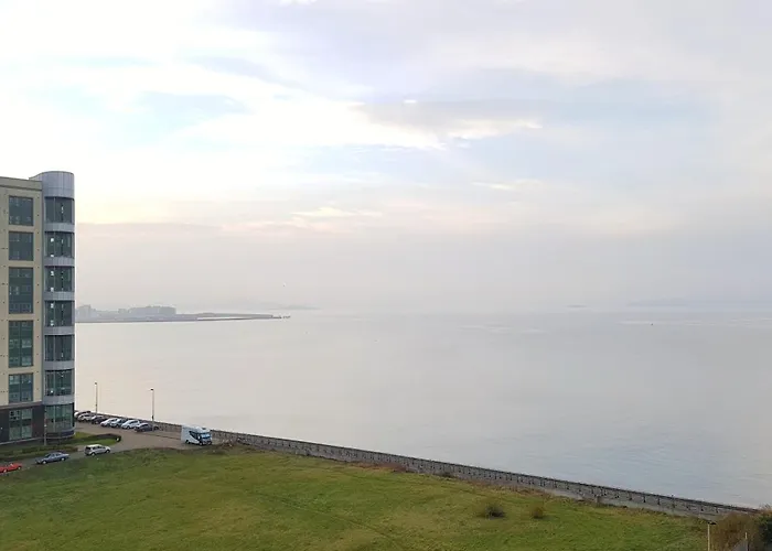 Penthouse Ocean View Luxury Penthouse דירה