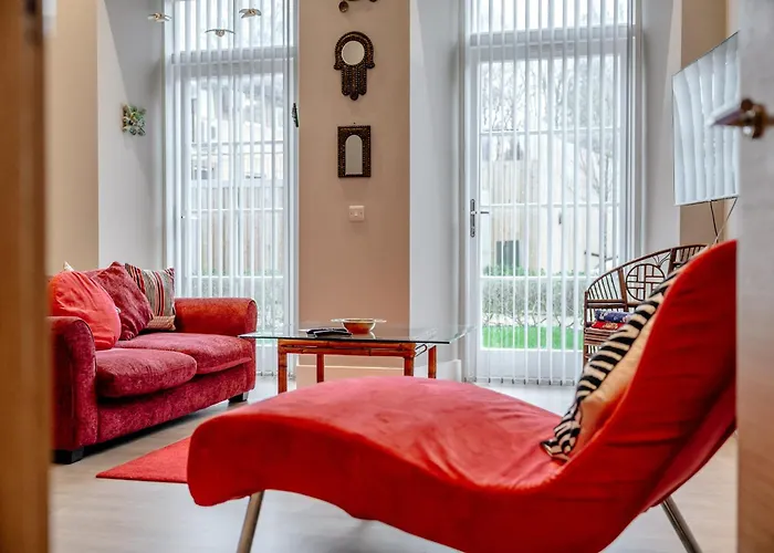 Unique Two Bed In