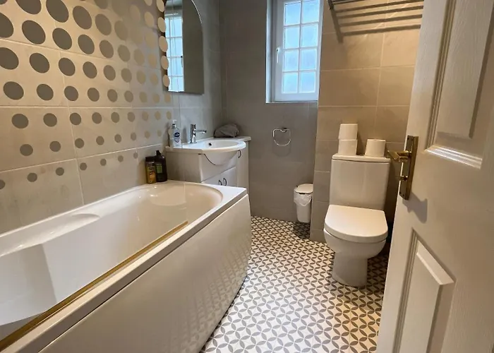 Relaxing Free Parking Space For One Apartamento Edimburgo