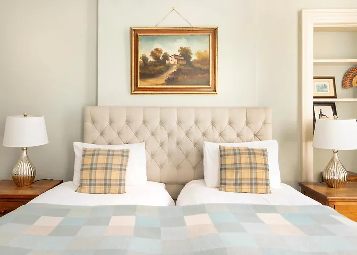 Apartment Joivy Chic And Spacious House At The Heart Of The