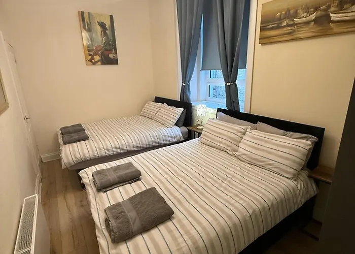 One Bedroom Flat In Old Town , Heart Of Flat Sleeps 4 * Edinburgh