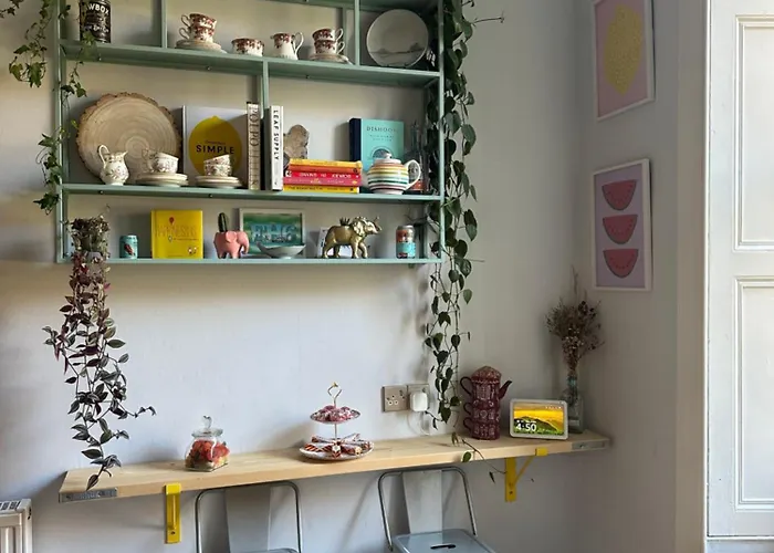 Quirky In Leith Apartment Edinburgh