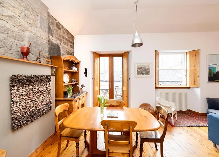 New Town Deluxe With Terrace