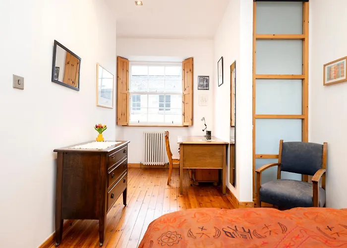 New Town Deluxe With Terrace