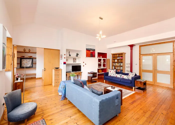 New Town Deluxe With Terrace *