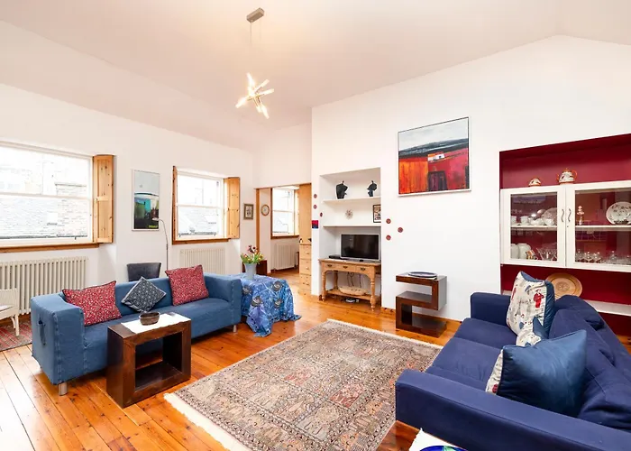 New Town Deluxe With Terrace