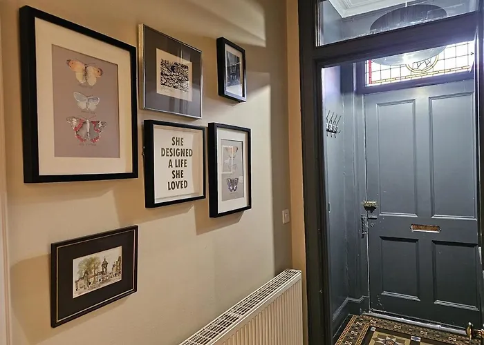 公寓 Two-bed In Vibrant Stockbridge, *