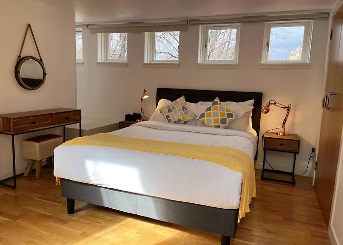 Appartement 2 Bed 2 Bath With Private Parking Edinburgh