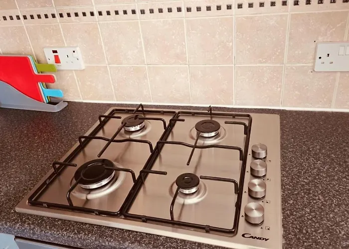 Three Bedroom House בית נופש *