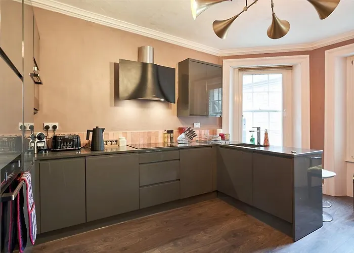 3 Bedroom - Historic Old Town Appartamento Edimburgo