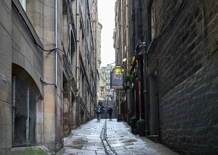 3 Bedroom - Historic Old Town Appartamento Edimburgo