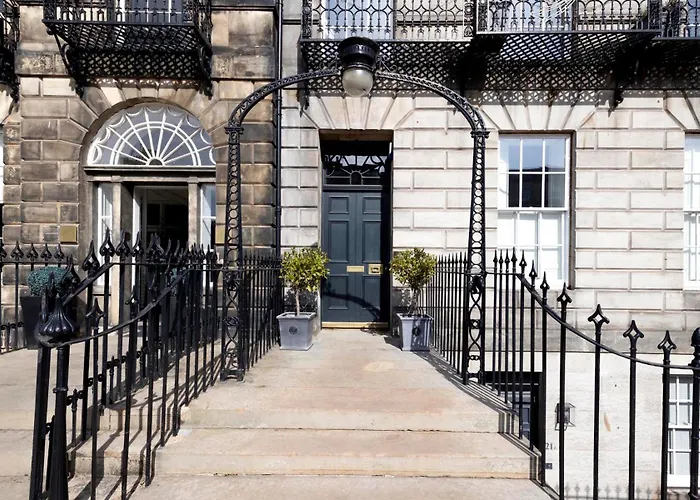 Melville Street Townhouse