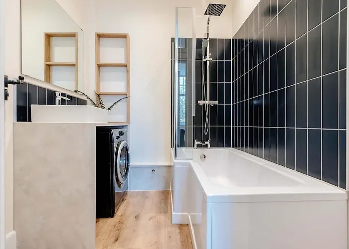 Bright & Elegant Portobello דירה *