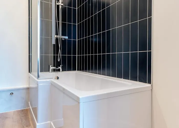 דירה Bright & Elegant Portobello *