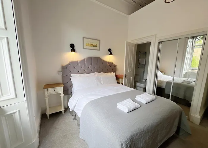 Allison House 16 4* Edimburgo