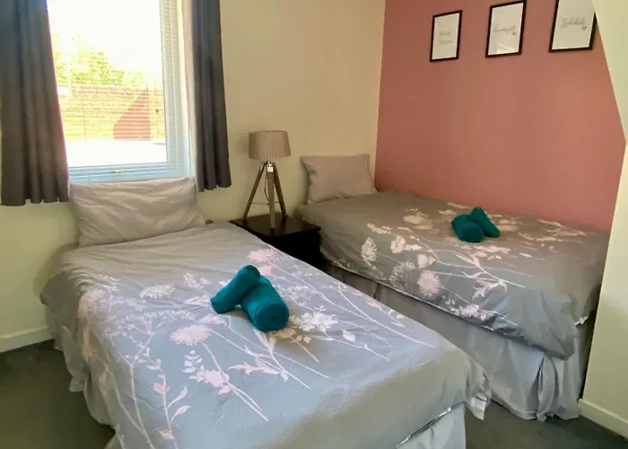 Apartment Cosy 2 Bedroom With Free Parking Near Edinburgh