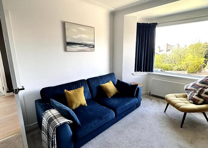 Kaimes Kip Stylish Five Bedroom Edynburg
