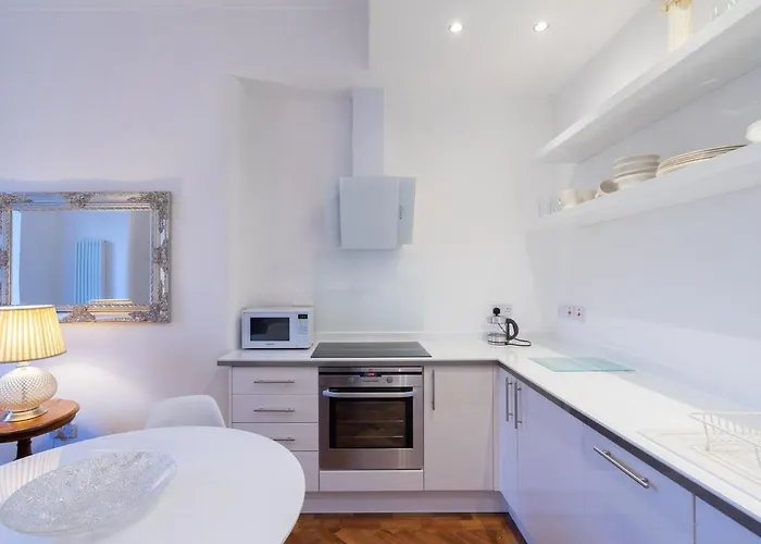 Immaculate One Bedroom Flat In The Centre Apartament Edynburg