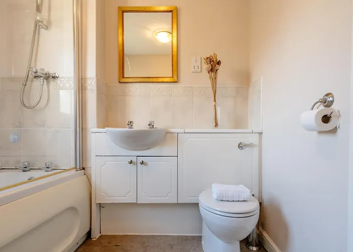 Roseburn Retreat 2b Free Parking דירה