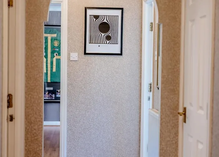 Roseburn Retreat 2b Free Parking דירה אדינבורו