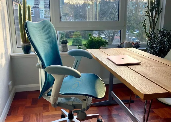 Mid-century Gem Steps From The Appartamento Edimburgo