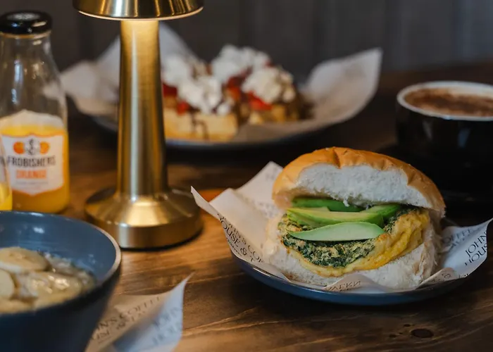 Code - The Court, * Edinburgh