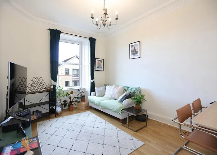 Homely 2bd Flat Heart Of