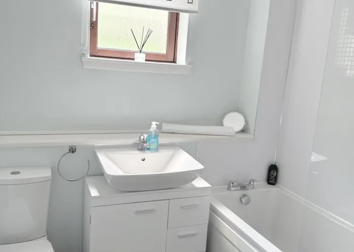 Cosy & 2 Bedrooms 公寓