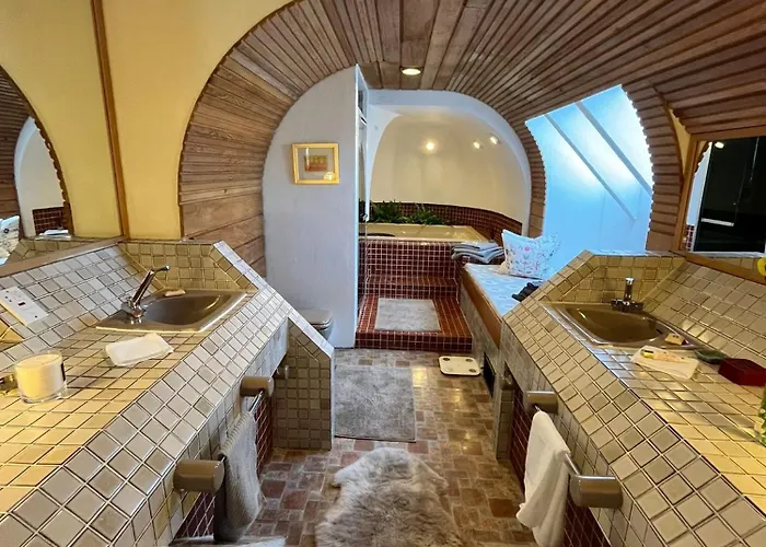 Nyaraló Whole House Let For Dp World Tour, Overlooking Bruntsfield Links 18th Fairway, 30 Min Drive From The Renaissance Club *